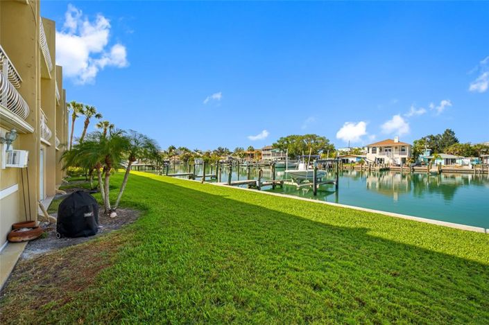 Image No.35-Propriété de 2 chambres à vendre à Treasure Island