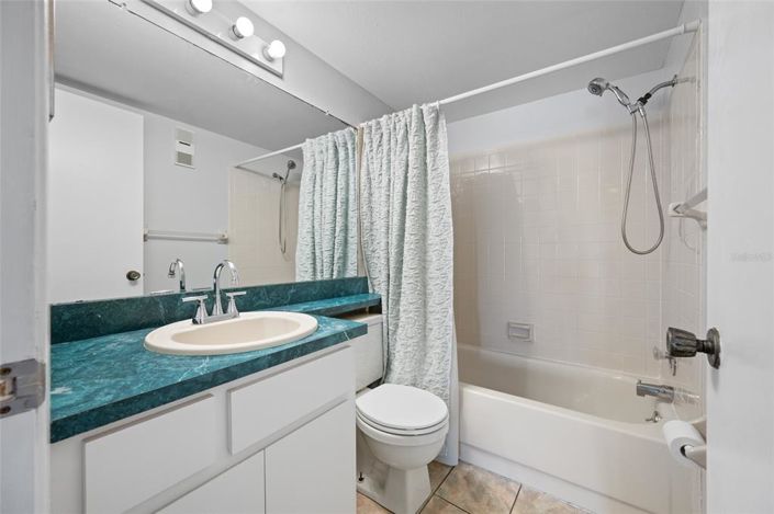 Image No.9-Propriété de 2 chambres à vendre à Treasure Island