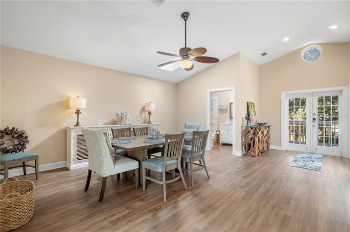 Image No.13-3 Bed Property for sale