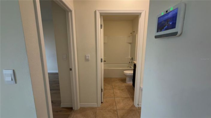 Image No.20-5 Bed Property for sale