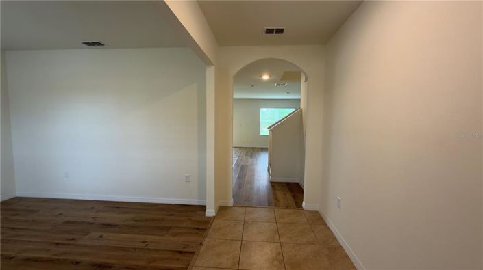 Image No.4-5 Bed Property for sale