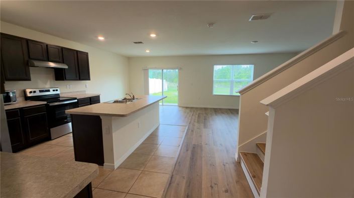 Image No.8-5 Bed Property for sale