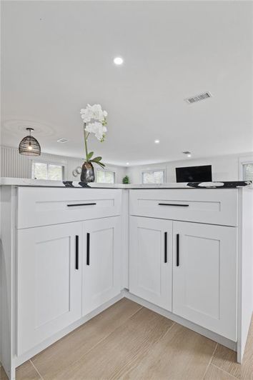 Image No.16-3 Bed Property for sale