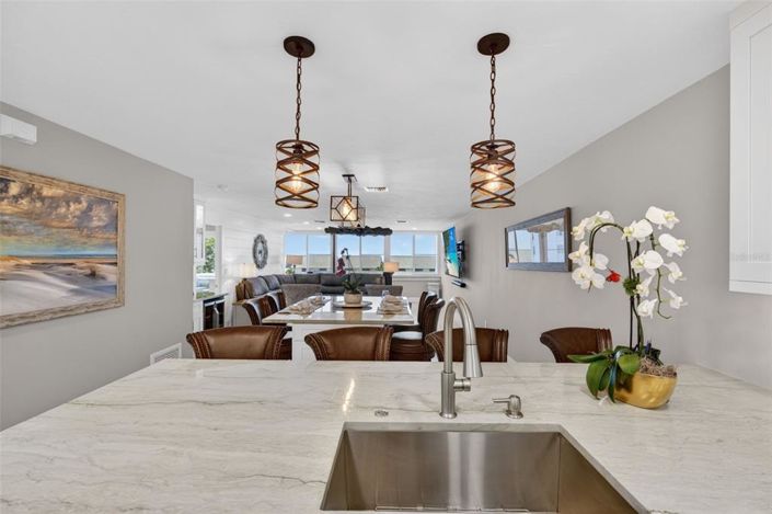 Image No.12-2 Bed Property for sale