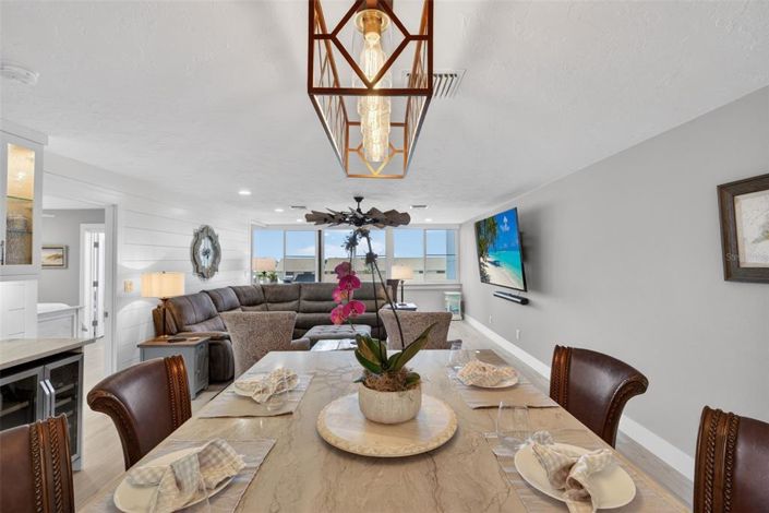 Image No.15-2 Bed Property for sale