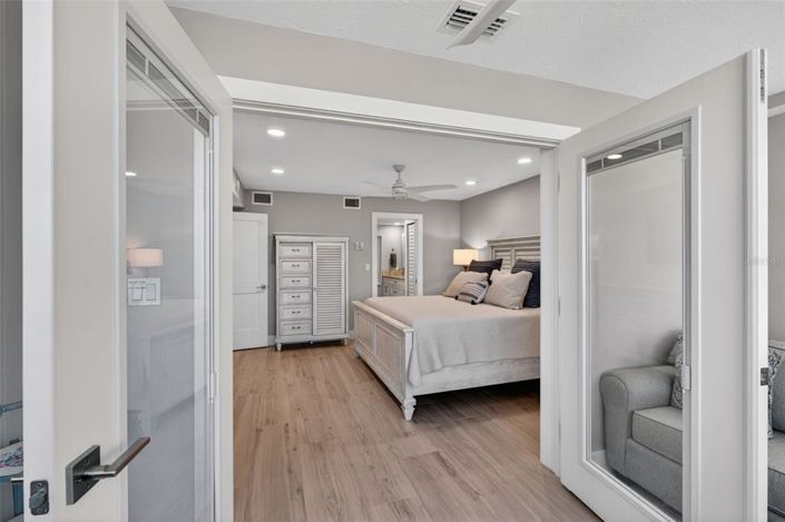 Image No.24-2 Bed Property for sale