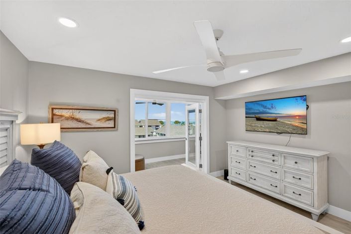 Image No.25-2 Bed Property for sale