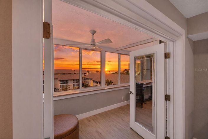 Image No.27-2 Bed Property for sale