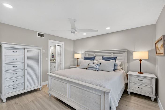 Image No.29-2 Bed Property for sale