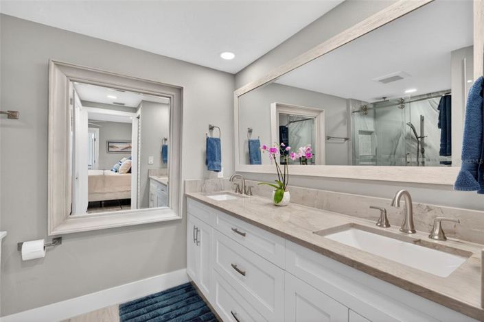 Image No.31-2 Bed Property for sale