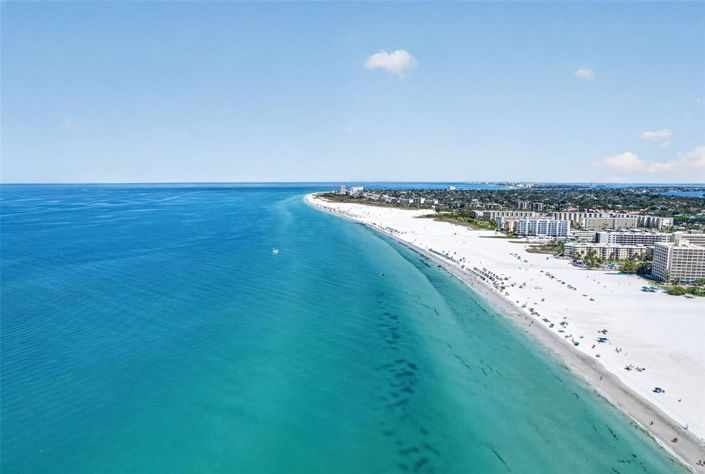 Image No.41-2 Bed Property for sale