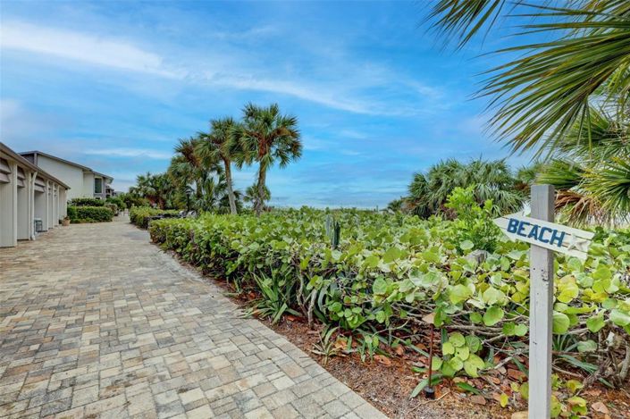 Image No.43-2 Bed Property for sale