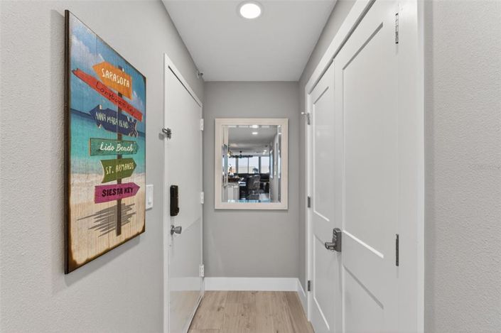 Image No.6-2 Bed Property for sale