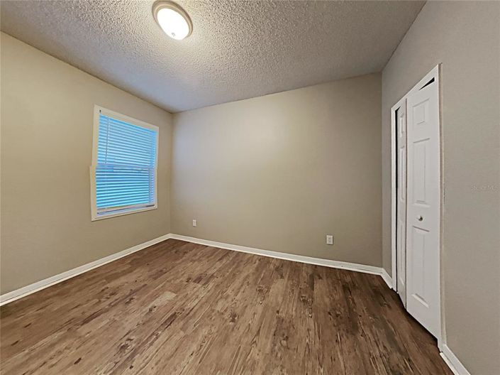 Image No.15-4 Bed Property for sale