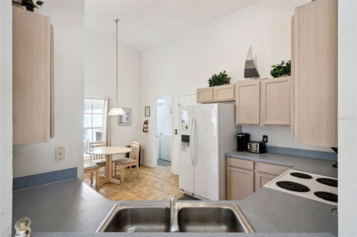 Image No.15-4 Bed Property for sale