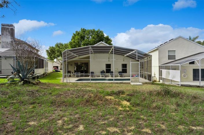 Image No.43-4 Bed Property for sale