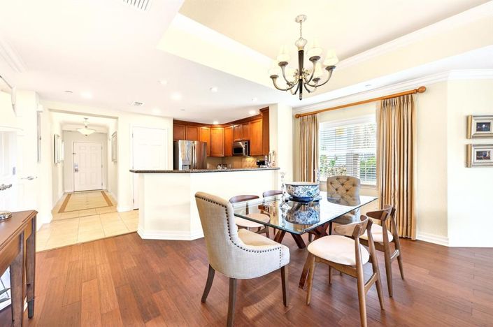 Image No.10-3 Bed Property for sale