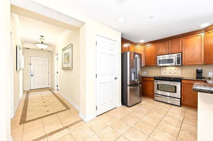 Image No.14-3 Bed Property for sale