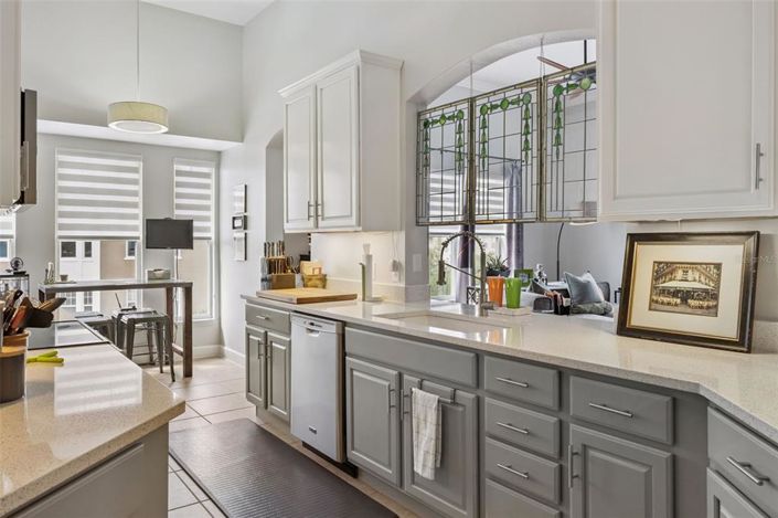 Image No.17-3 Bed Property for sale