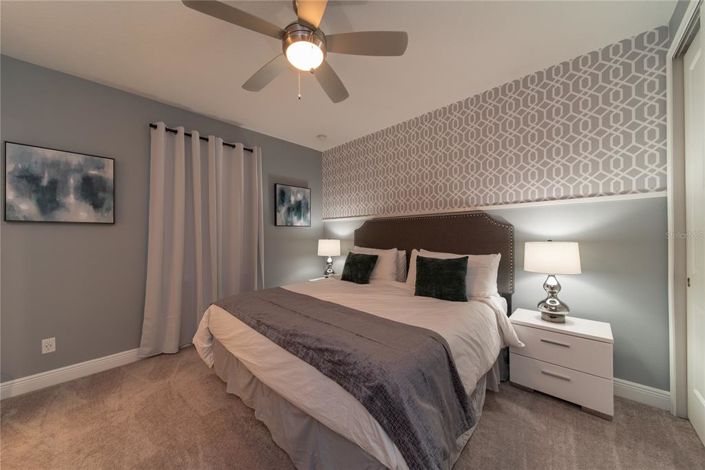 Image No.43-8 Bed Property for sale