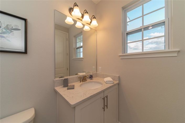 Image No.45-8 Bed Property for sale