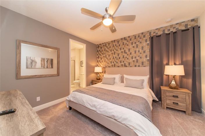 Image No.47-8 Bed Property for sale