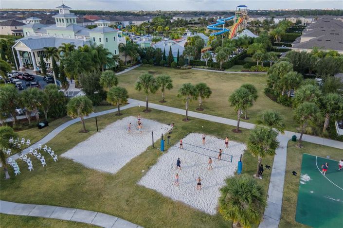 Image No.55-8 Bed Property for sale