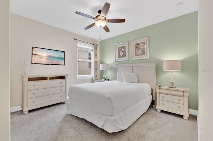 Image No.21-8 Bed Property for sale