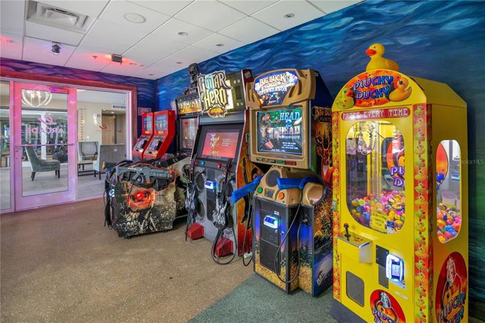 Image No.27-8 Bed Property for sale