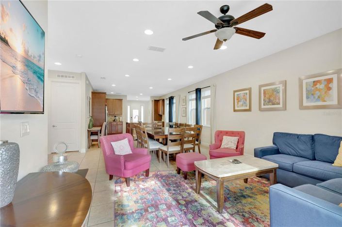 Image No.4-8 Bed Property for sale