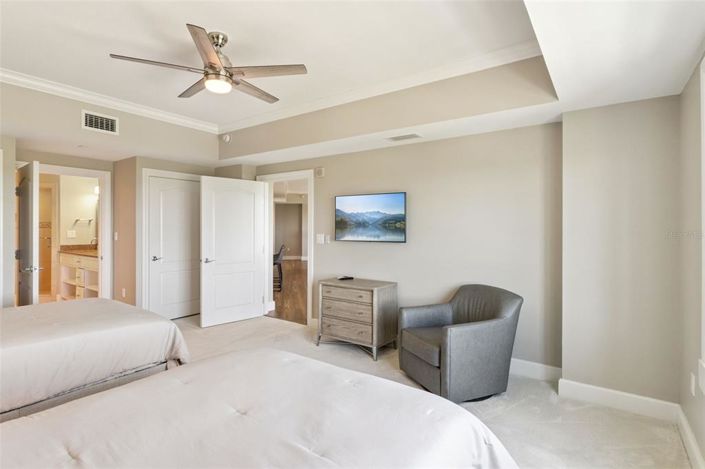 Image No.27-2 Bed Property for sale