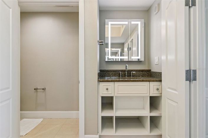 Image No.35-2 Bed Property for sale