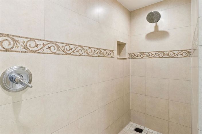 Image No.39-2 Bed Property for sale