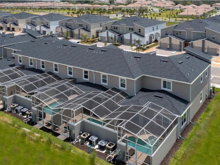 Image No.24-5 Bed Townhouse for sale