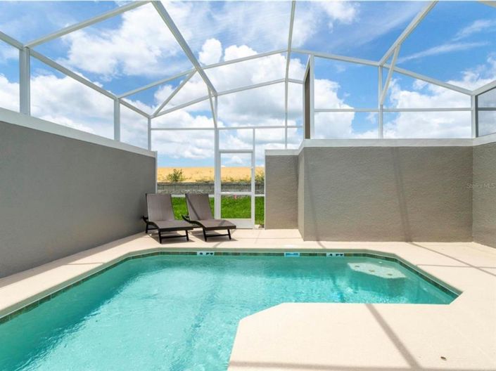 Image No.33-5 Bed Townhouse for sale