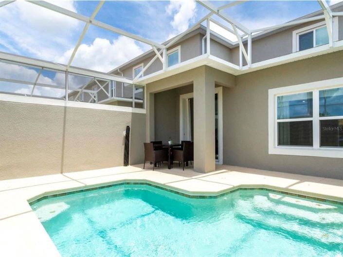 Image No.37-5 Bed Townhouse for sale