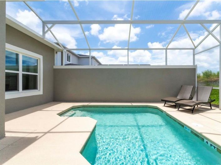 Image No.38-5 Bed Townhouse for sale