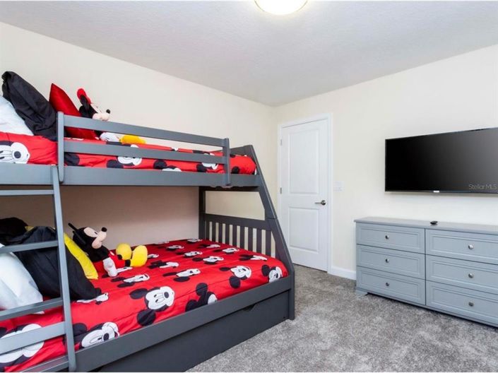 Image No.48-5 Bed Townhouse for sale