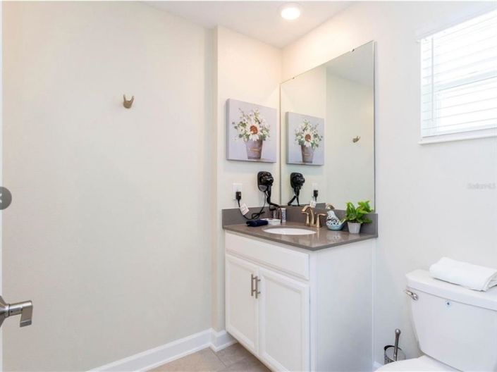 Image No.53-5 Bed Townhouse for sale