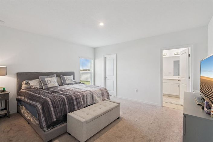 Image No.15-4 Bed Property for sale