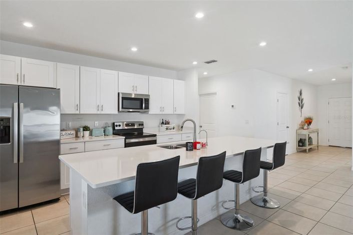 Image No.6-4 Bed Property for sale