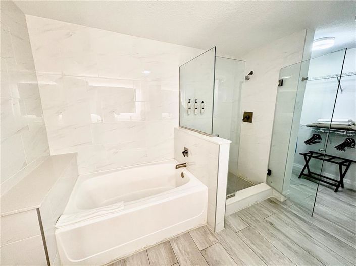 Image No.16-2 Bed Property for sale