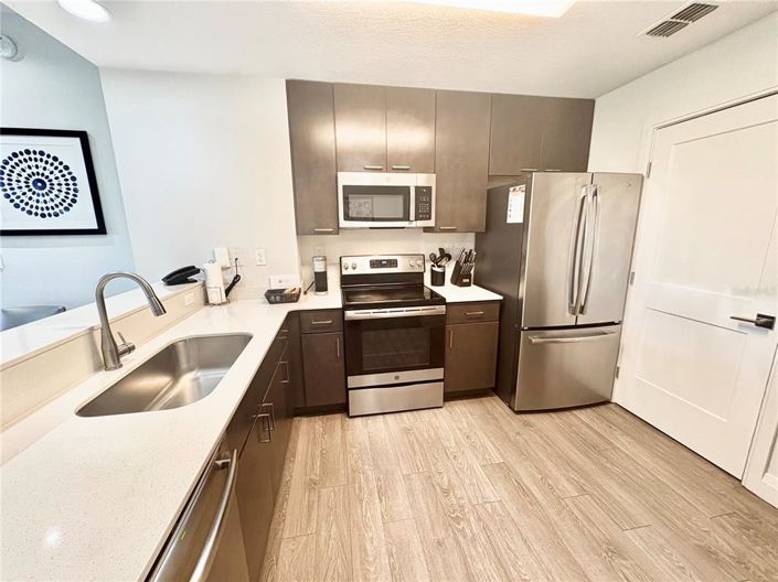 Image No.5-2 Bed Property for sale