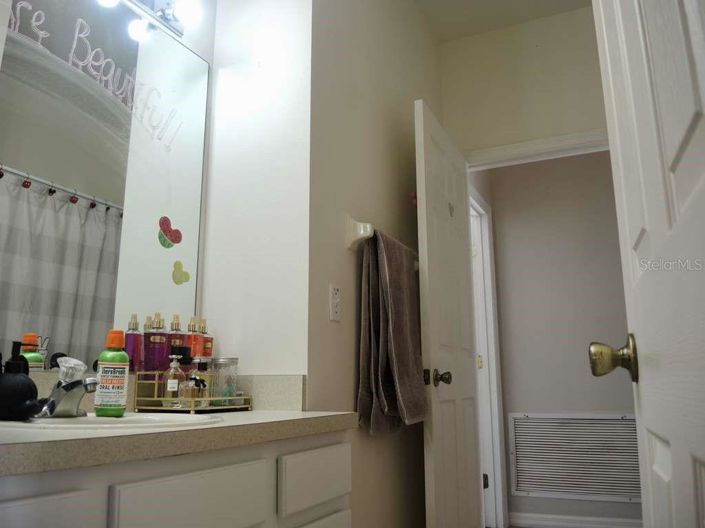 Image No.16-Propriété de 3 chambres à vendre à Clermont