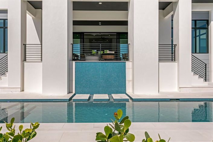 Image No.53-4 Bed Property for sale