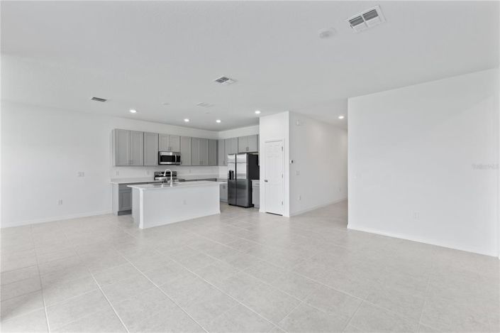 Image No.7-3 Bed Property for sale