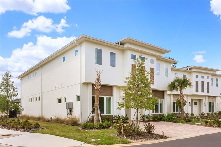 Image No.2-Propriété de 9 chambres à vendre à Kissimmee