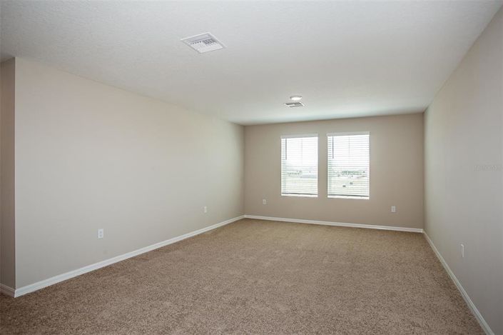Image No.19-5 Bed Property for sale