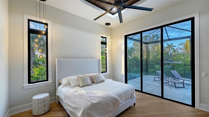 Image No.19-4 Bed Property for sale