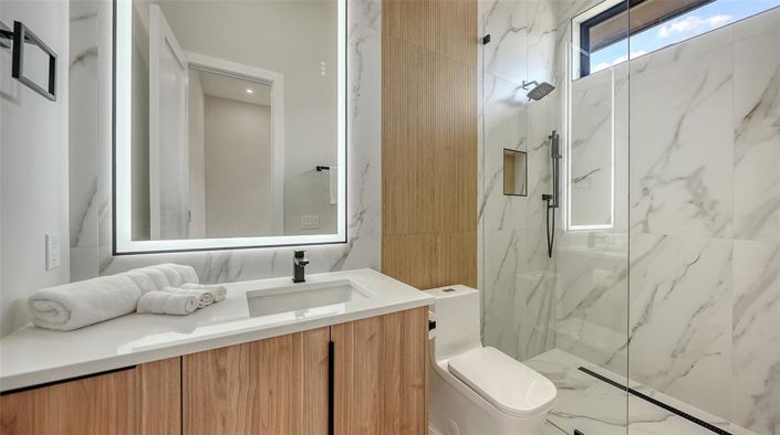 Image No.26-4 Bed Property for sale